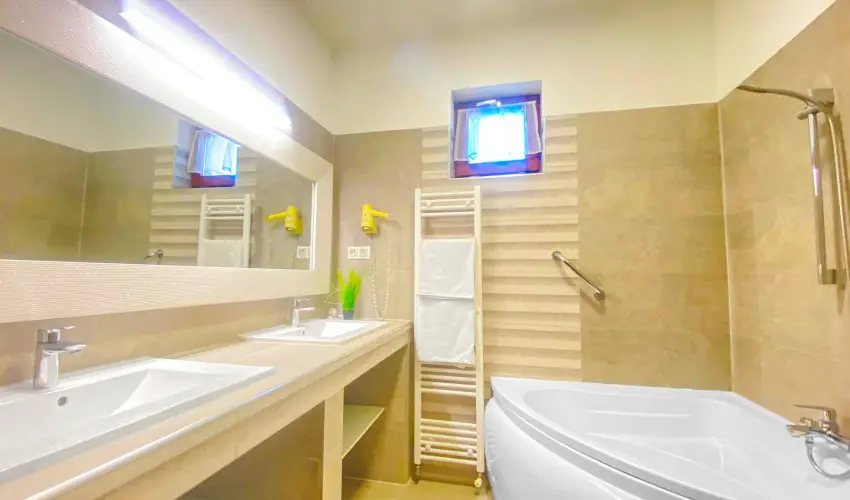 Bajor Panzió Aparthotel Bük, Bükfürdő