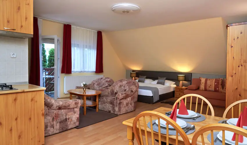 Brigitte Apartman Bk, Bkfrd