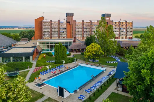 Danubius Hotel Bk, Bk, Bkfrd, Sopron - 32 km