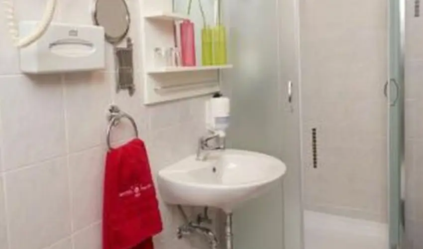 Hotel Piroska Bük, Bükfürdő