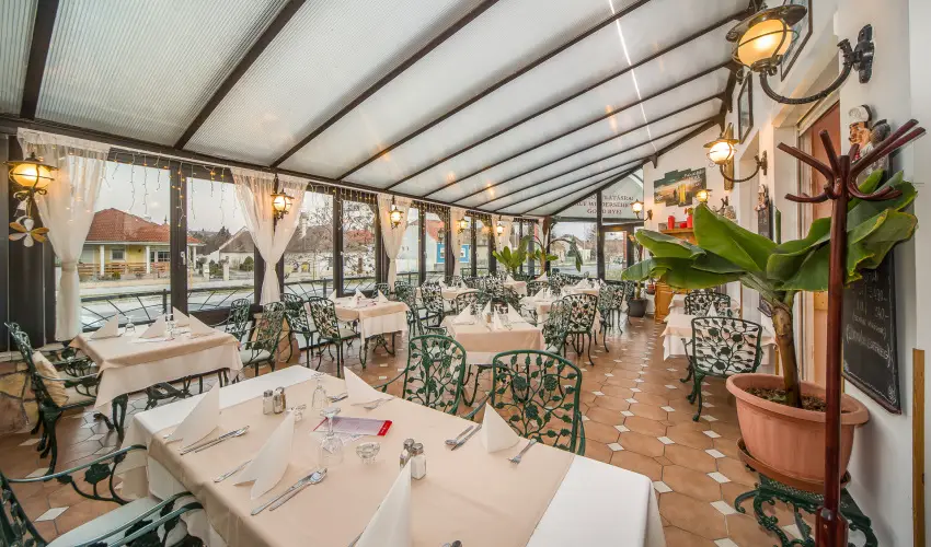 Hotel Piroska Bük, Bükfürdő