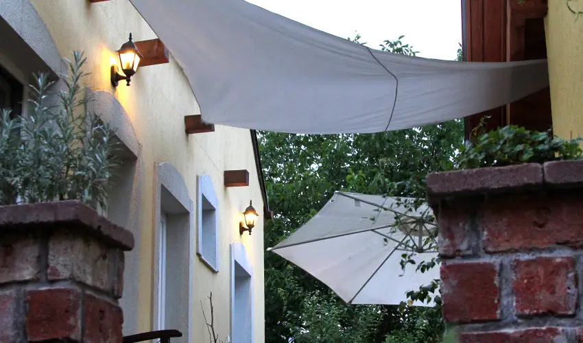 K�szeghegyalja Vend�gh�z Horv�tzsid�ny